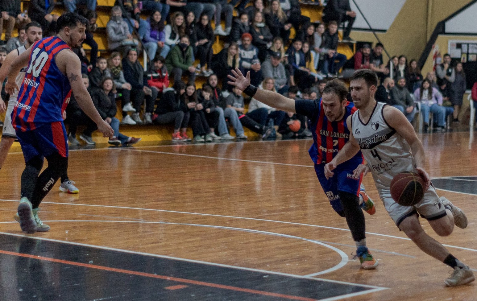 Comienzan las semifinales de la Copa de Oro