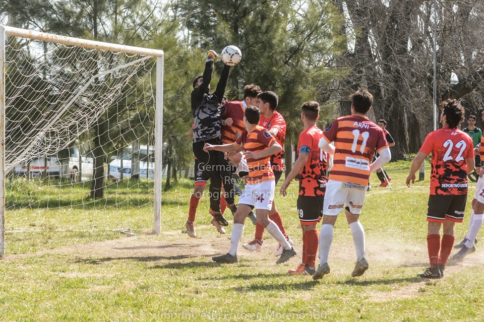 Fútbol
La Vecchia Signora y San José son los líderes Fantásticos en la ‘A’ y en la ‘B’