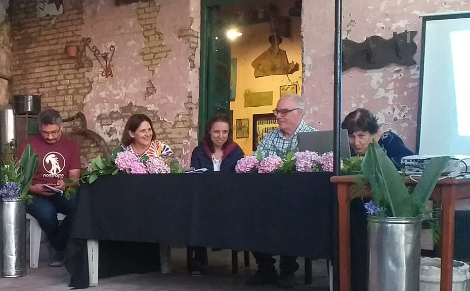 “Chivilcoy se funda en 1854 pero para esa época ya había 6000 habitantes aproximadamente, es lo que demuestran algunos censos, cuyo primer poblamiento de Chivilcoy es a partir de 1820”