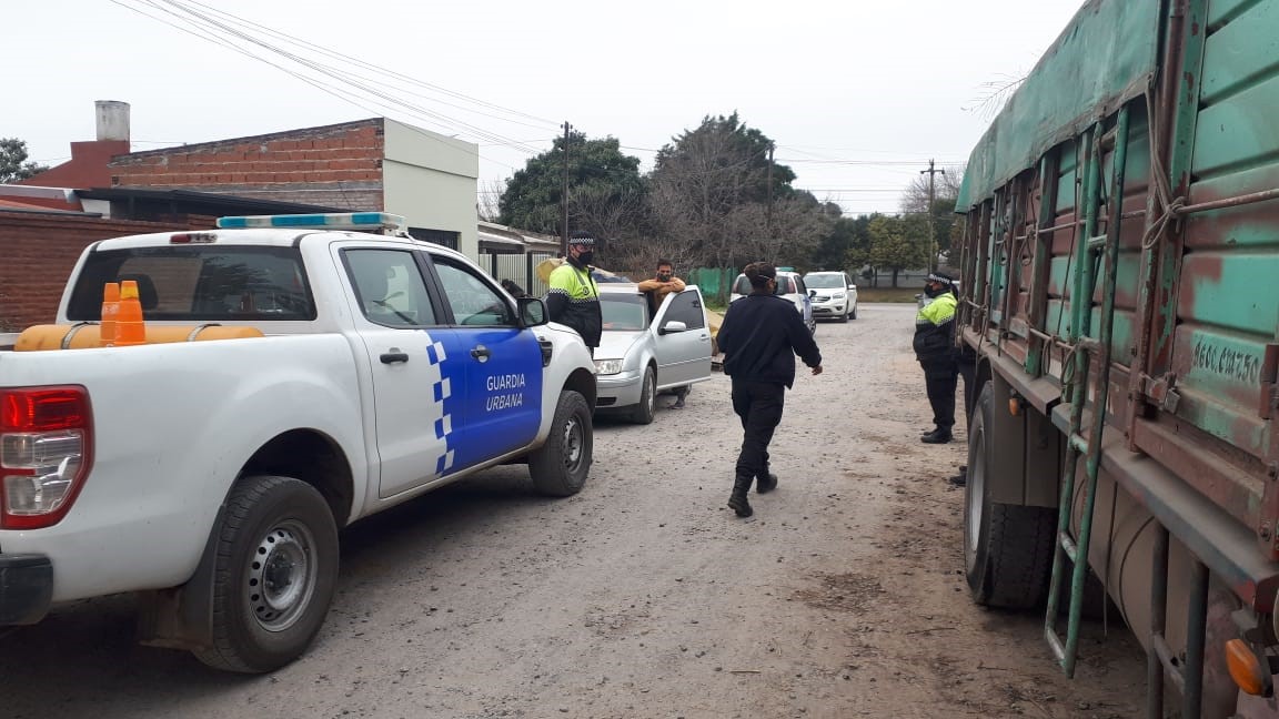 Demorados y multados 
Dos ciudadanos con domicilio en Salto aprehendidos por intentar ingresar a Chi