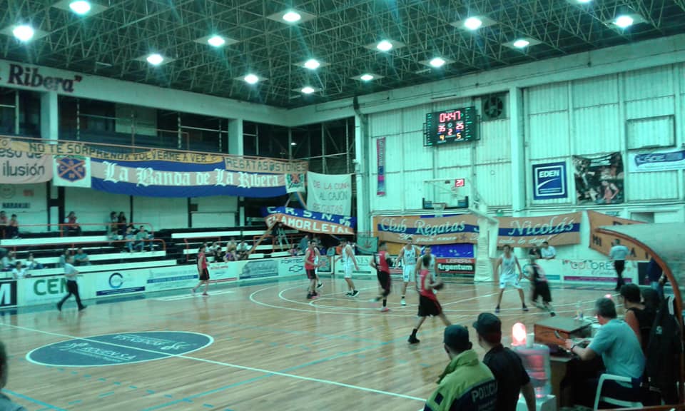 Básquet
Regatas se impuso a Colón y es el que sigue invicto