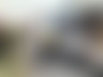 Cinco dotaciones trabajaron arduamente en el incendio de un camión que transportaba rollos de pasto