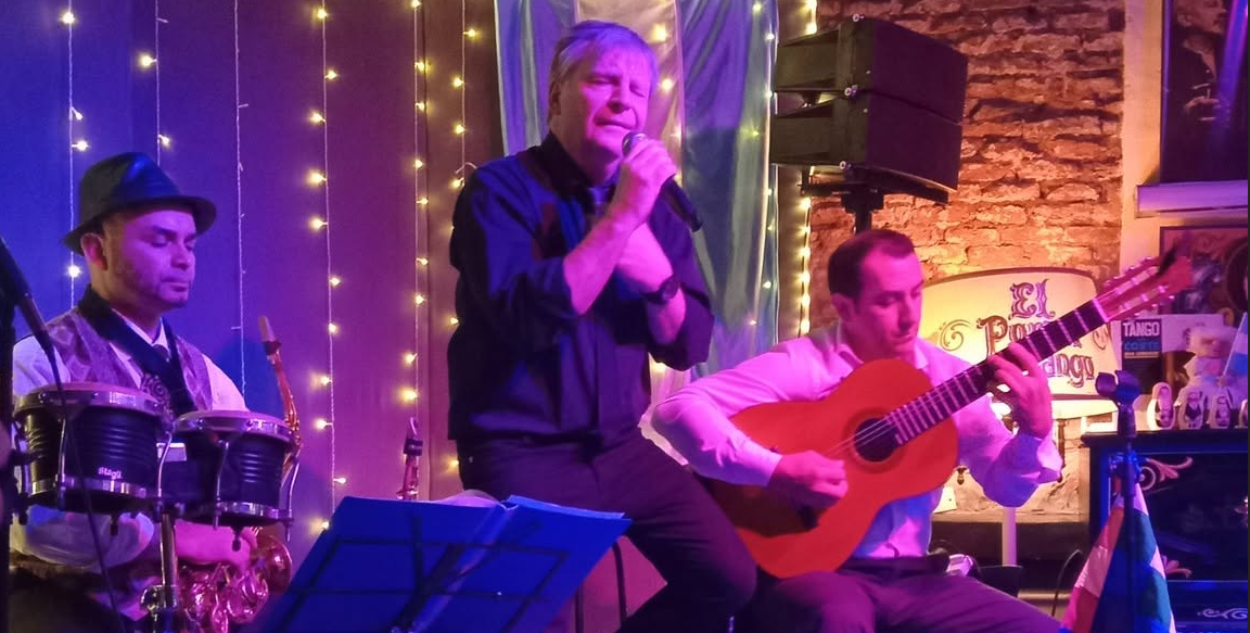 Gabriel Sosa deslumbró en El Portal del Tango con una noche emotiva y variada