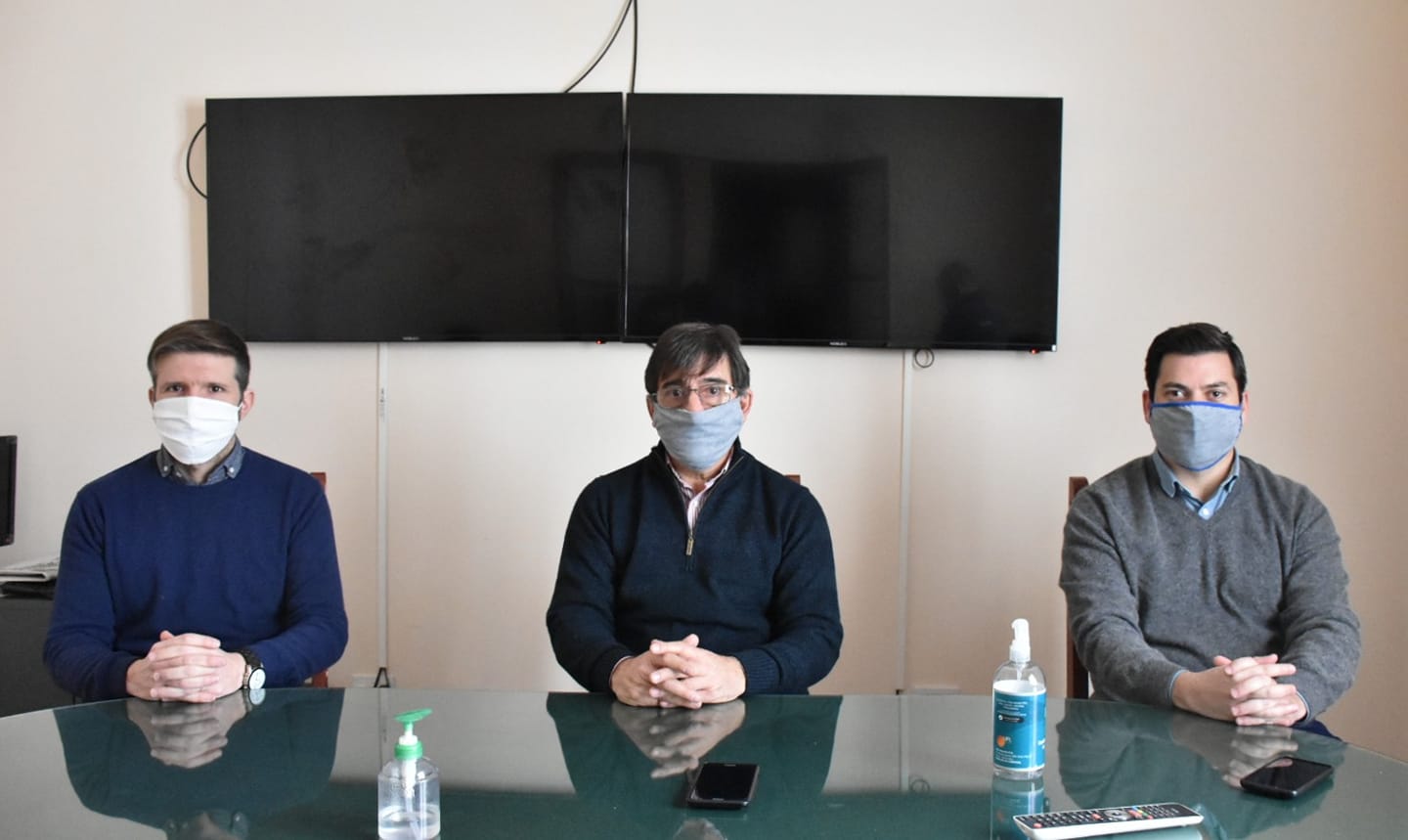Dr. Arturo Pertosa
“Muchas verdulerías han cerrado porque los empleados han mantenido contacto estre