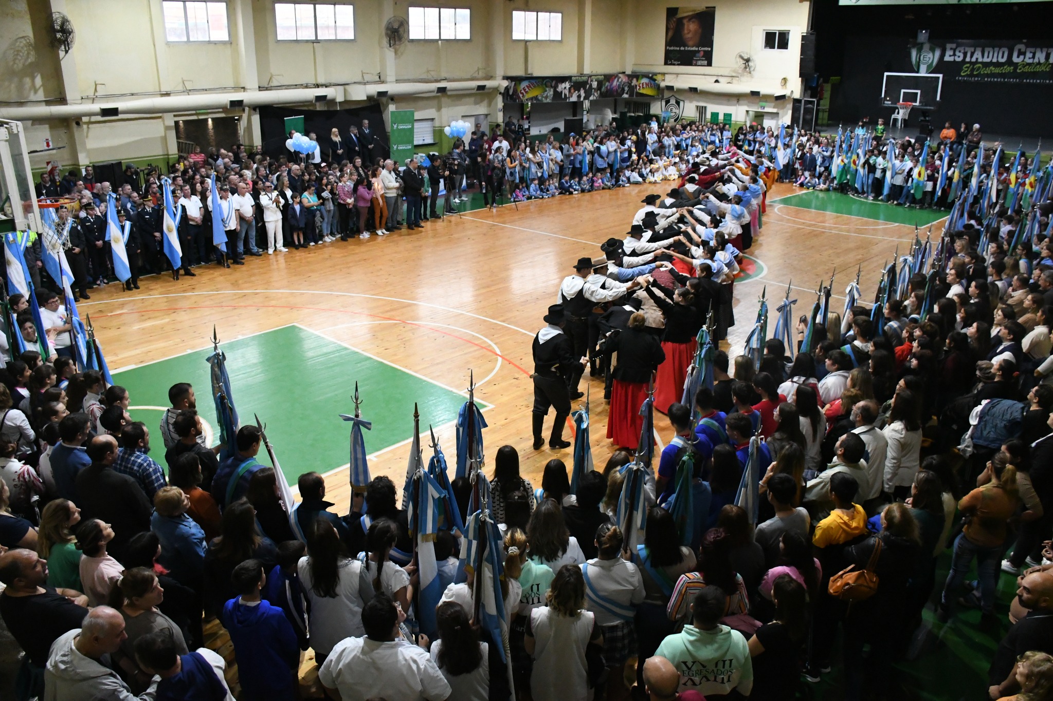 “Hoy renuevo mi llamado a todos los chivilcoyanos de buena voluntad para trabajar todos juntos"