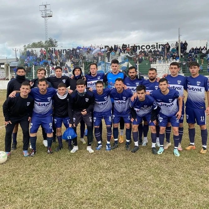 El Torneo Apertura de Primera ya tiene a sus semifinalistas: Independiente, Colón, Moquehuá y Once Tigres.