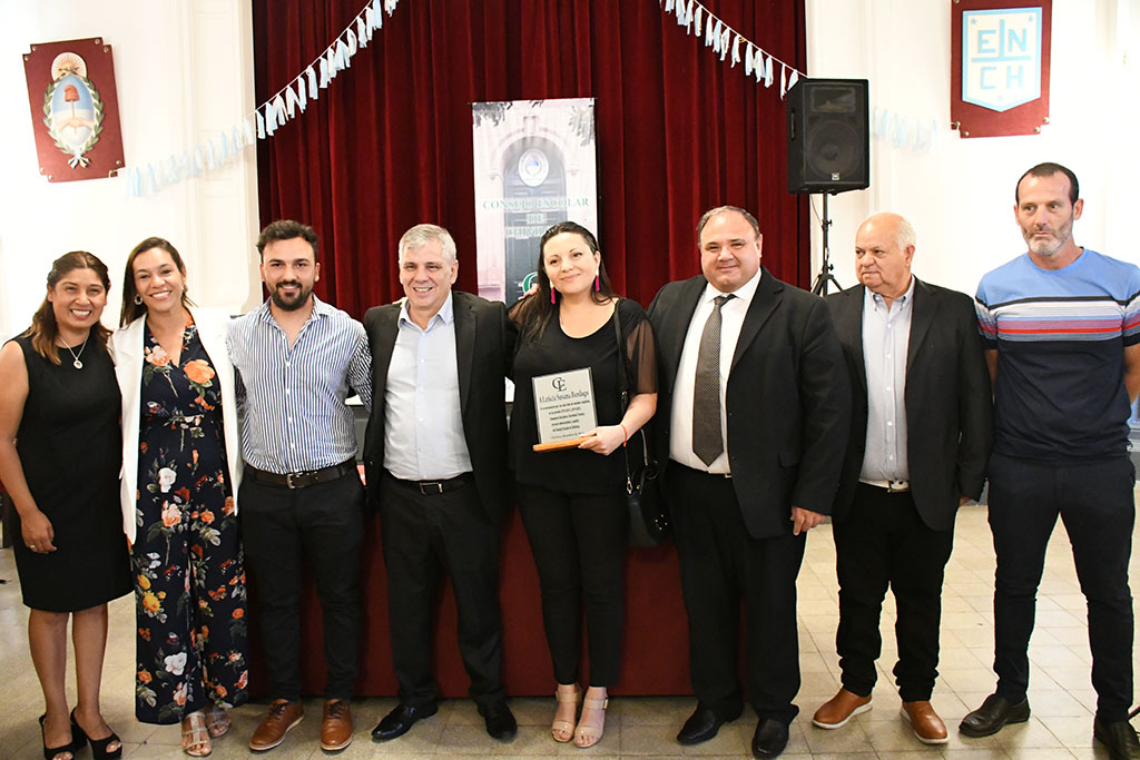 Asumieron los consejeros escolares entrantes, Sandra Martínez quedó como nueva presidente del cuerpo