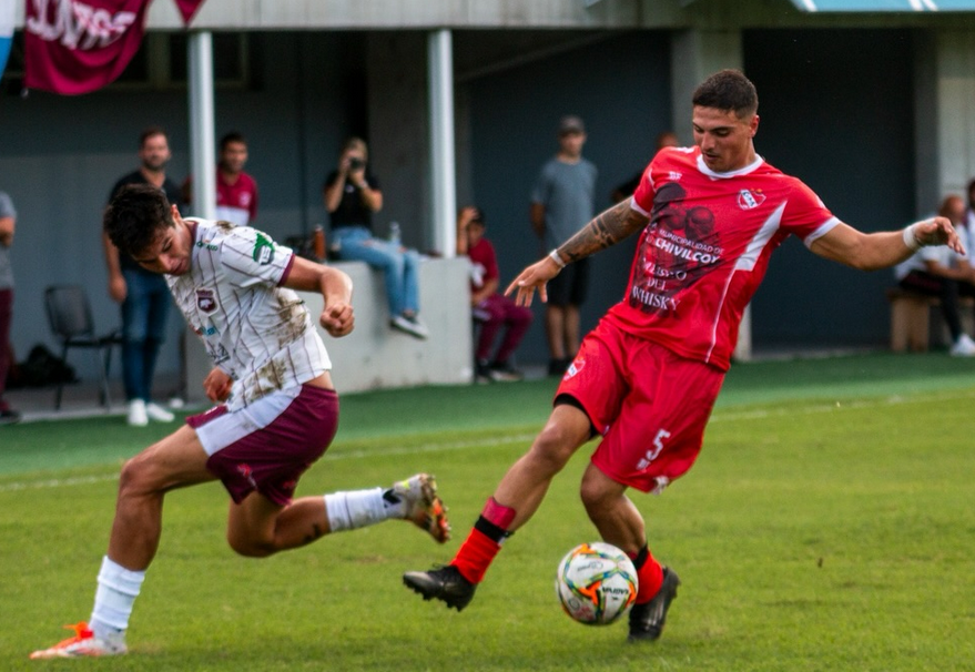 Gimnasia buscará mantener el liderazgo en su visita a Las Parejas, Independiente por su primer éxito Federal.