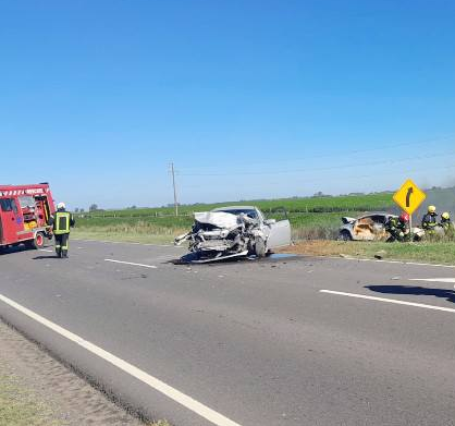 HOMICIDIO CULPOSO: UNA PERSONA FALLECIDA TRAS UN APARENTE CHOQUE FRONTAL E INCENDIO EN LA RUTA 30