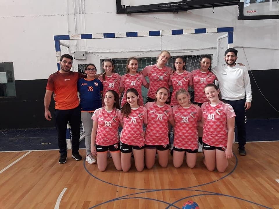 Handball
Independiente jugará frente a Bragado tras dejar atrás a Riestra y Estudiantes de Olavarría