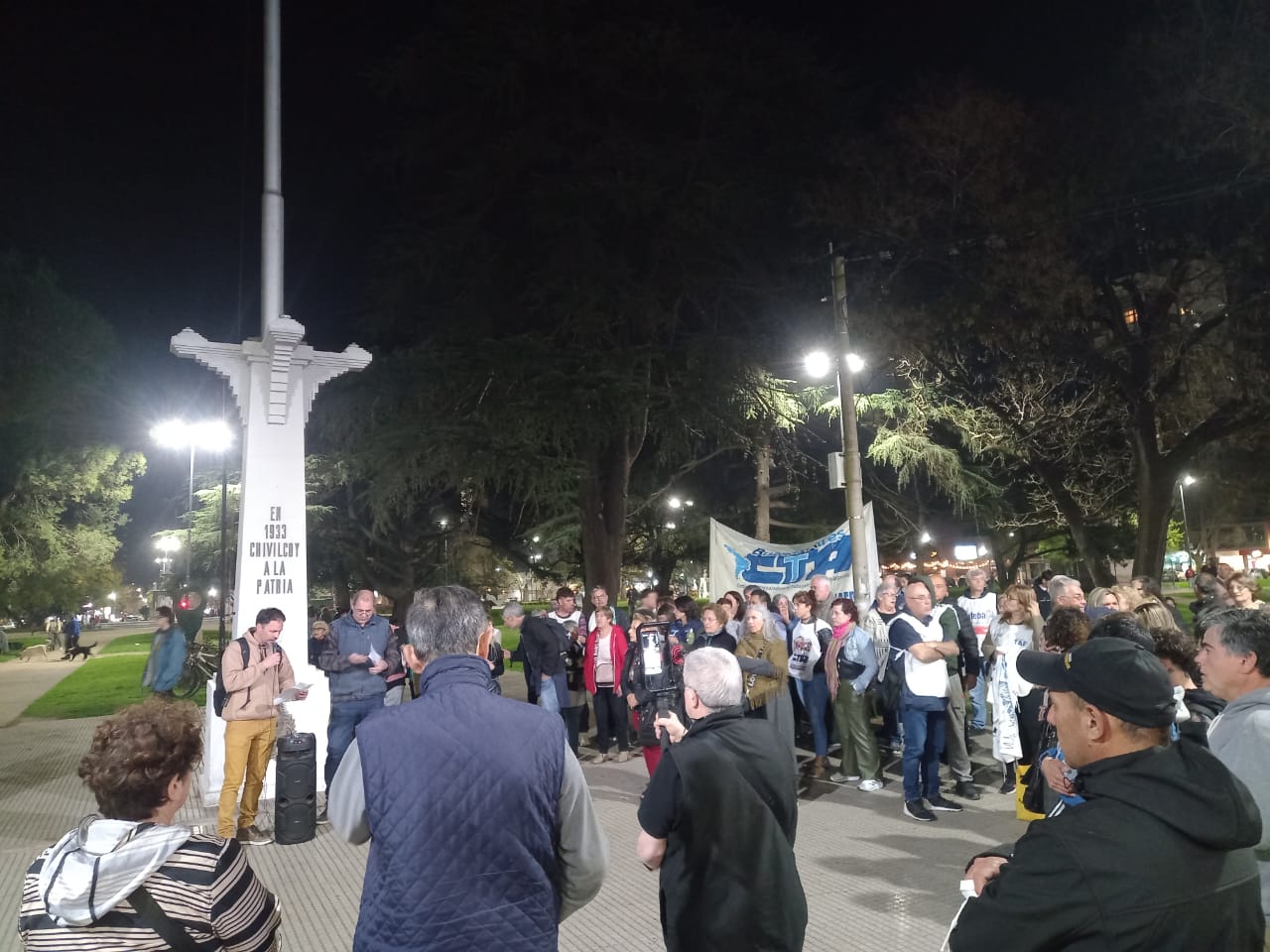 “Para el gobierno de Milei como para algunos Diputados del Pro, del radicalismo, de la Libertad Avanza creen que el esfuerzo y el ajuste tiene que venir del lado de los más pobres”