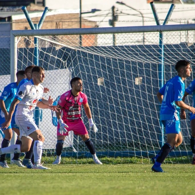 “Prácticamente estuvimos todo el torneo en zona de ascenso directo y por 1 punto no ascendimos"
