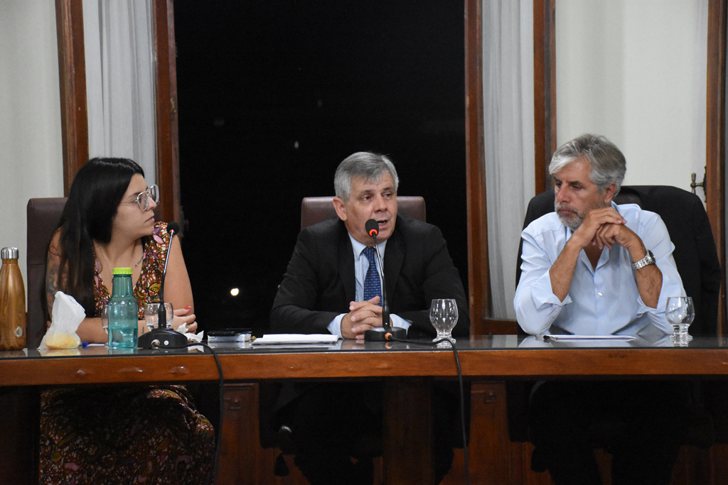 “Sabemos que es un año particular, uno puede tener muchas ideas y después veremos si se pueden concretar pero al menos la previsión que tenemos para el 2024”