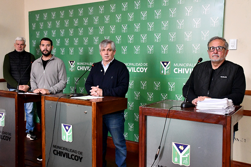 Guillermo Britos defendió el convenio para finalizar el Complejo Federación