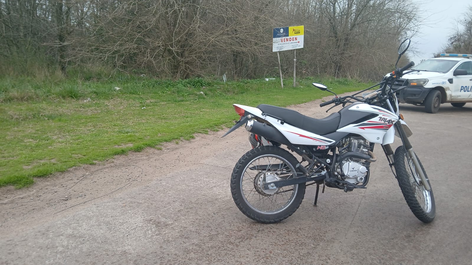 Accidente en Acceso Perón: joven cayó de su moto y fue trasladado al hospital