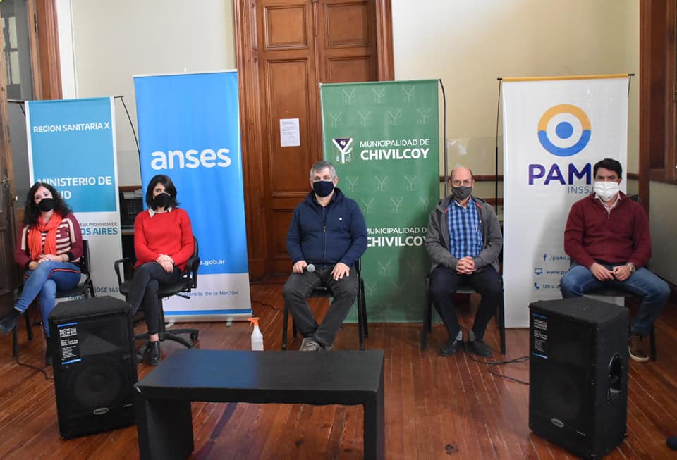 Comité Institucional de Crisis Sanitaria 
Llaman a intensificar los cuidados y las medidas de preven