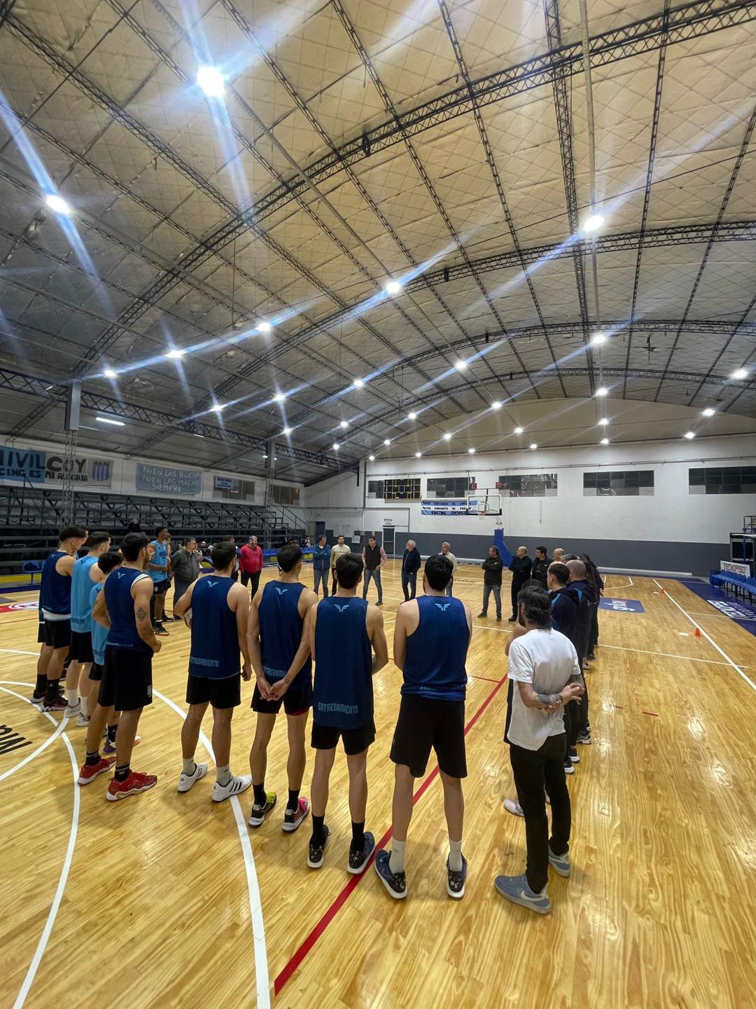 Básquet: Racing Club debutará de visitante, en la Liga Argentina, frente a Provincial de Rosario