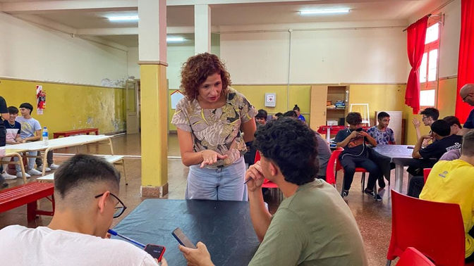 “Estamos visitando a todas las secundarias por la inscripción al Progresar”, consignó Tomasini