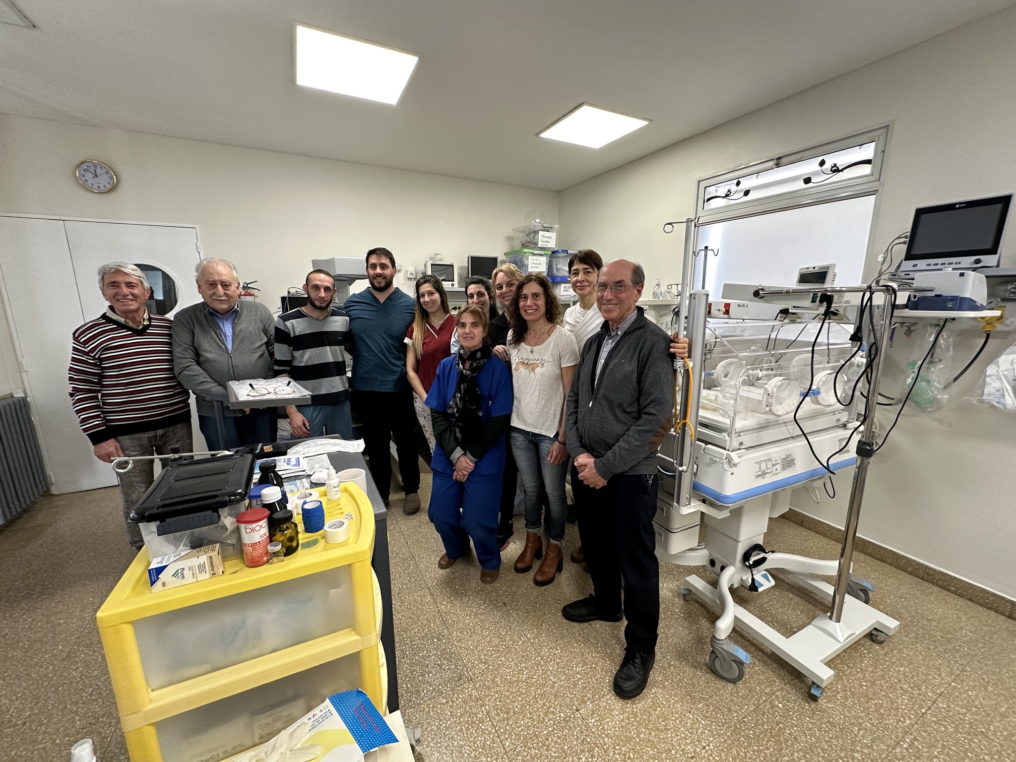 Fueron presentadas dos incubadoras y una servocuna neonatal con una inversión de 18 millones