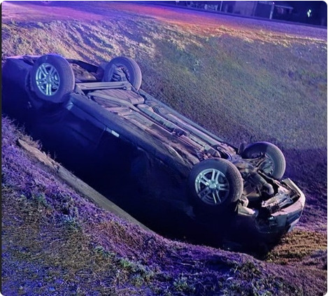 Despiste y vuelco en Ruta 5 a la altura de Chivilcoy: ocupantes ilesos