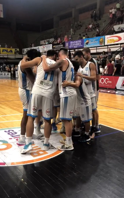 Básquet
Racing Club cerró su minigira con una gran victoria en Olavarría