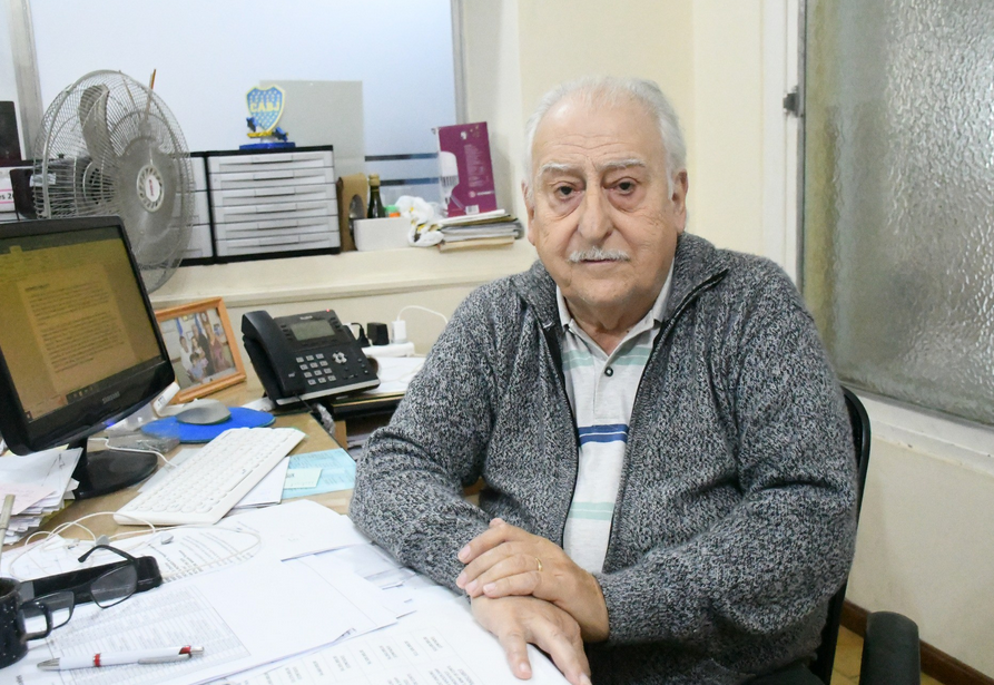 “El problema es serio, no se resuelve con un proyecto de declaración o yendo a los medios para solicitar un aumento”