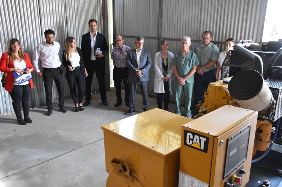 Gran avance 
El Hospital Municipal recibió un grupo electrógeno donado por el Banco Galicia