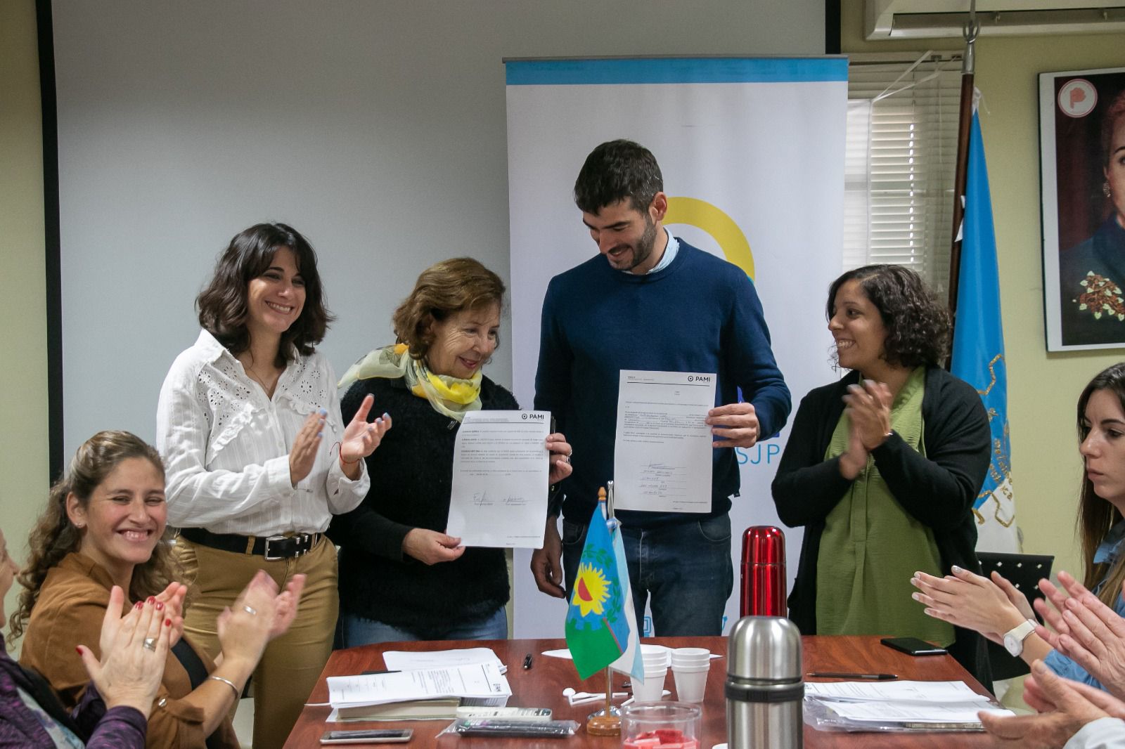 PAMI dotará de computadoras y conectividad a los Centros de Jubilados
