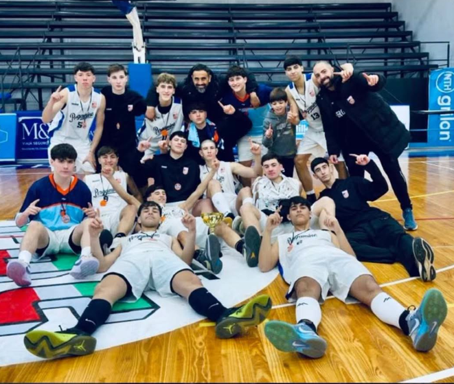 Ganó el mejor equipo: Pergamino se consagró campeón del Zonal U17 y jugará el Provincial