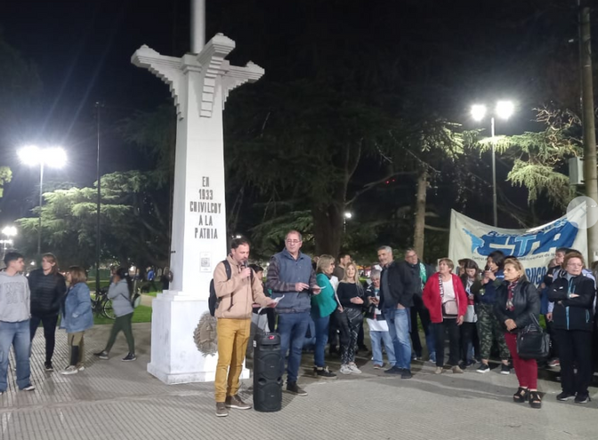 “La unidad tiene que ser programática debido a que hay cuestiones más de la macro aunque también aspectos más básicos como tener acceso a la tierra, a la vivienda, al alimento”