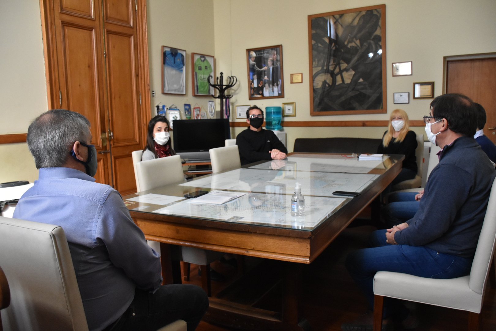 Nerina Zunino
“Si bien hay actividades que no son esenciales, es de suma necesidad poder abrirlos pa