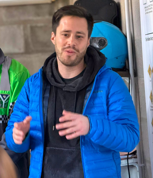 Maleichuk confirmó que varios talleres "ayudan justamente al preparado de la moto para ya sea correr una picada o colocarle un caño de escape libre"