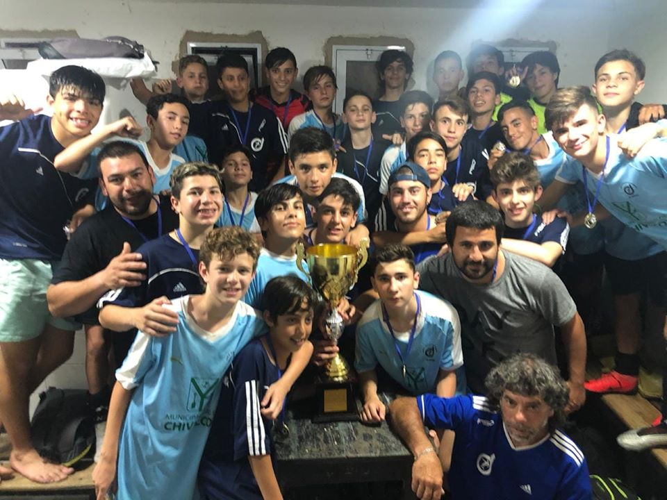 Fútbol
La Plata ganó por la mínima, pero el festejo máximo fue chivilcoyano por consagrarse campeón