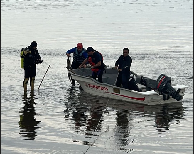 Dos personas cayeron al Río Salado: una fue rescatada y la otra es intensamente buscada.