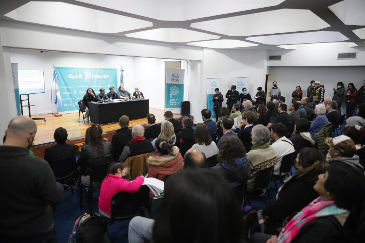 Alonso anunció obras para el Barrio de los Inmigrantes