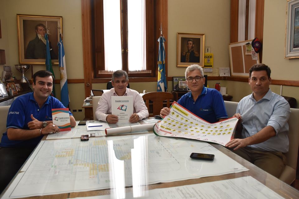 “Creando Conciencia”
Reunión con la ONG para la generación de un proyecto de seguridad vial