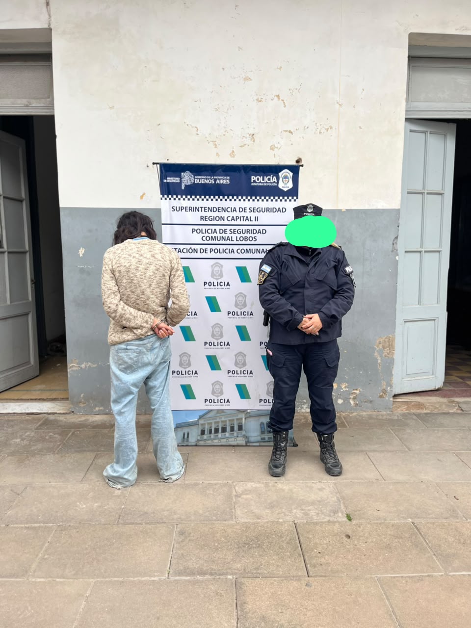 Lobos: detuvieron a dos personas por robar dinero en un comercio y a una mujer por violación de domicilio