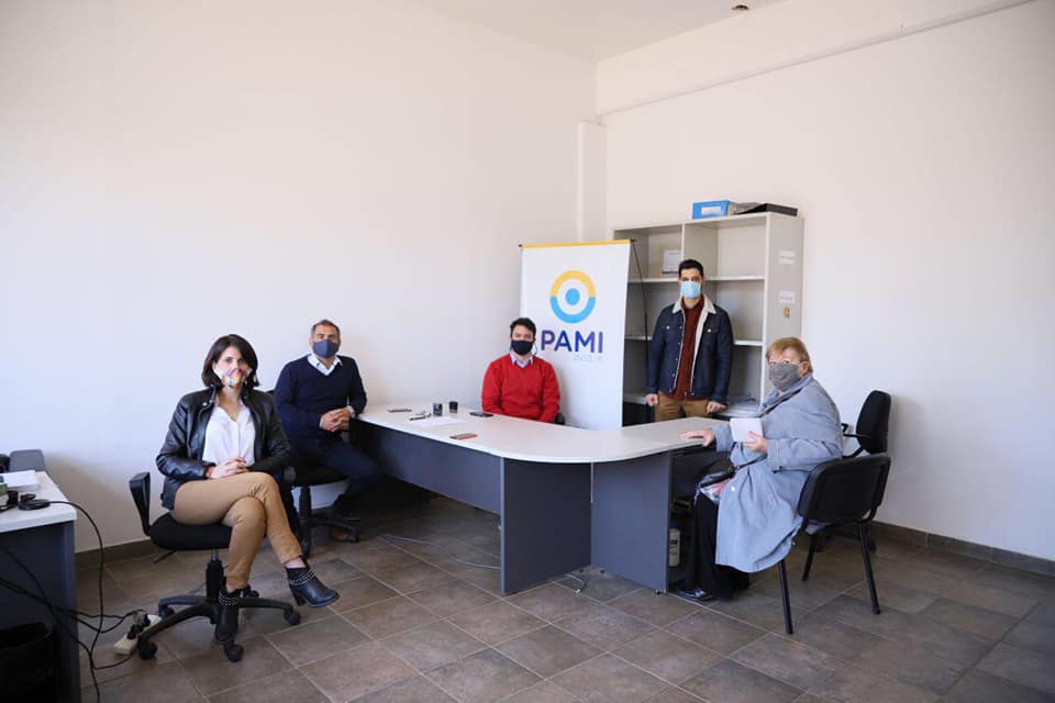 Ayuda en la pandemia 
PAMI entregó el Subsidio Solidario de Sostenimiento a todos los centros de jub