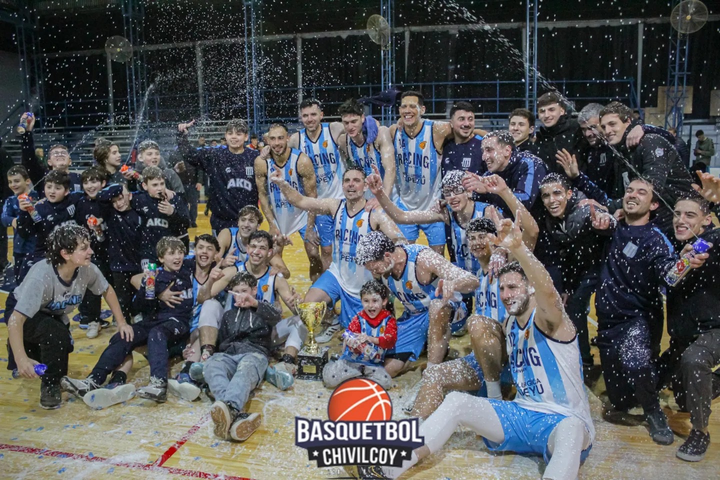Racing estrena título frente a Quilmes de Mercedes en el inicio del Torneo Clausura.
