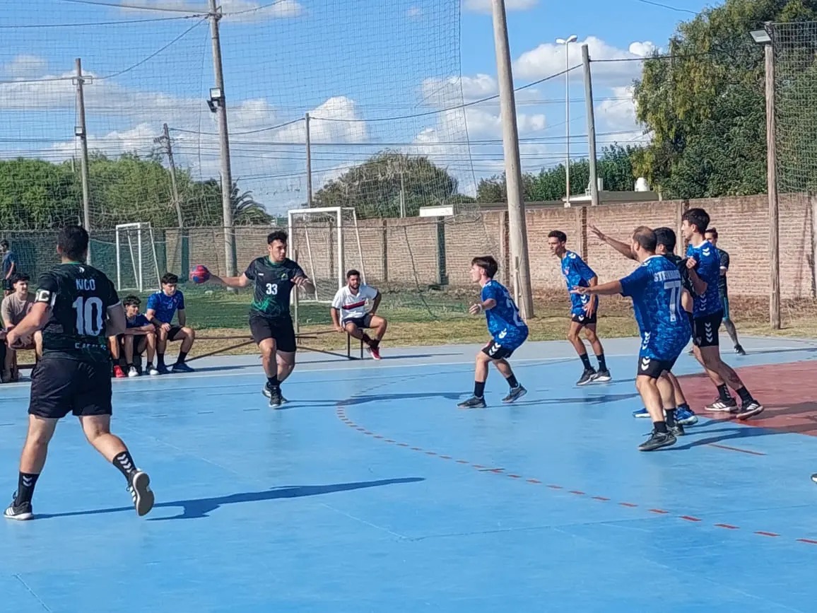 Independiente y una gran cosecha de triunfos ante Mercedes en el debut como local