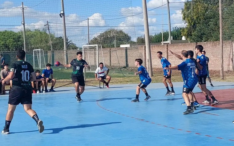 Independiente y una gran cosecha de triunfos ante Mercedes en el debut como local