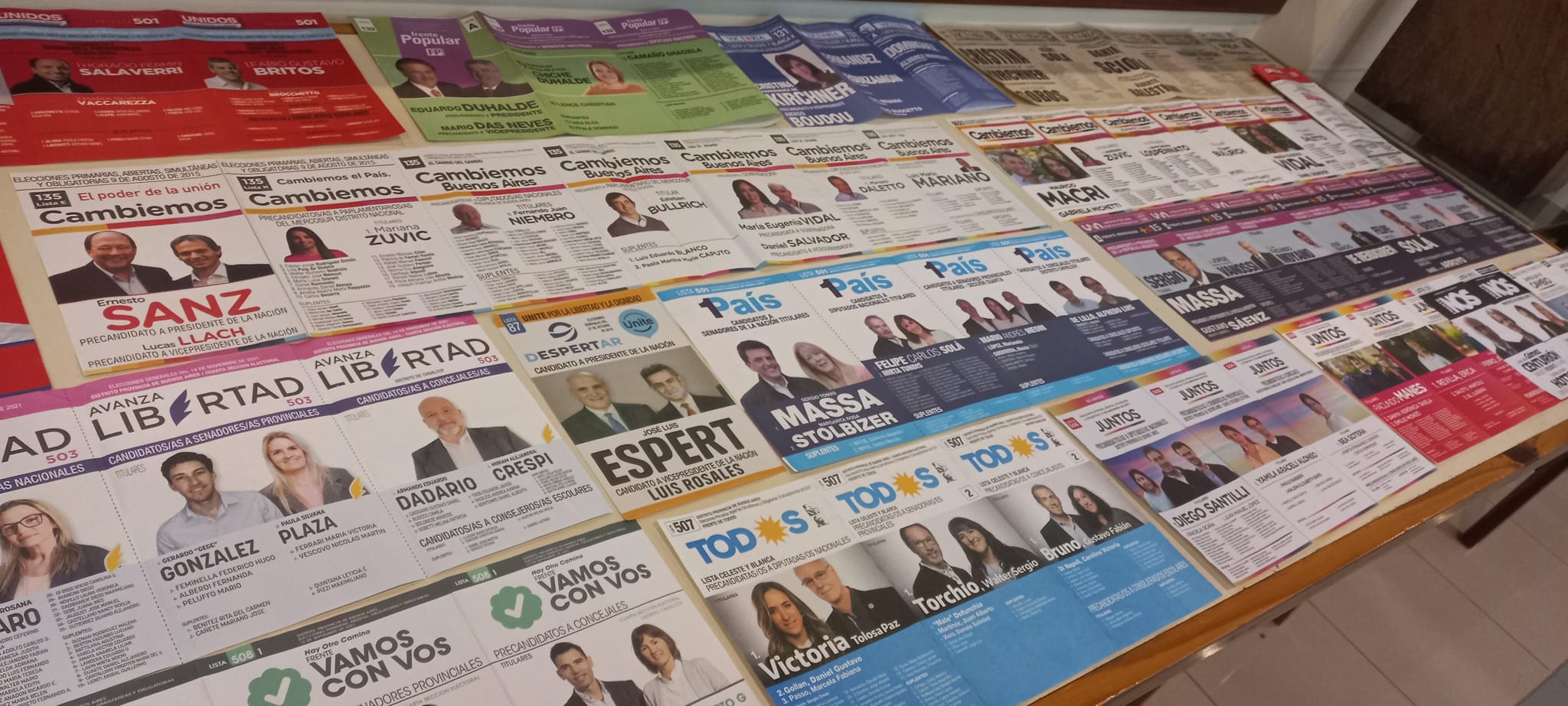 “Fui guardando las boletas porque me gusta mucho la política y también la historia"