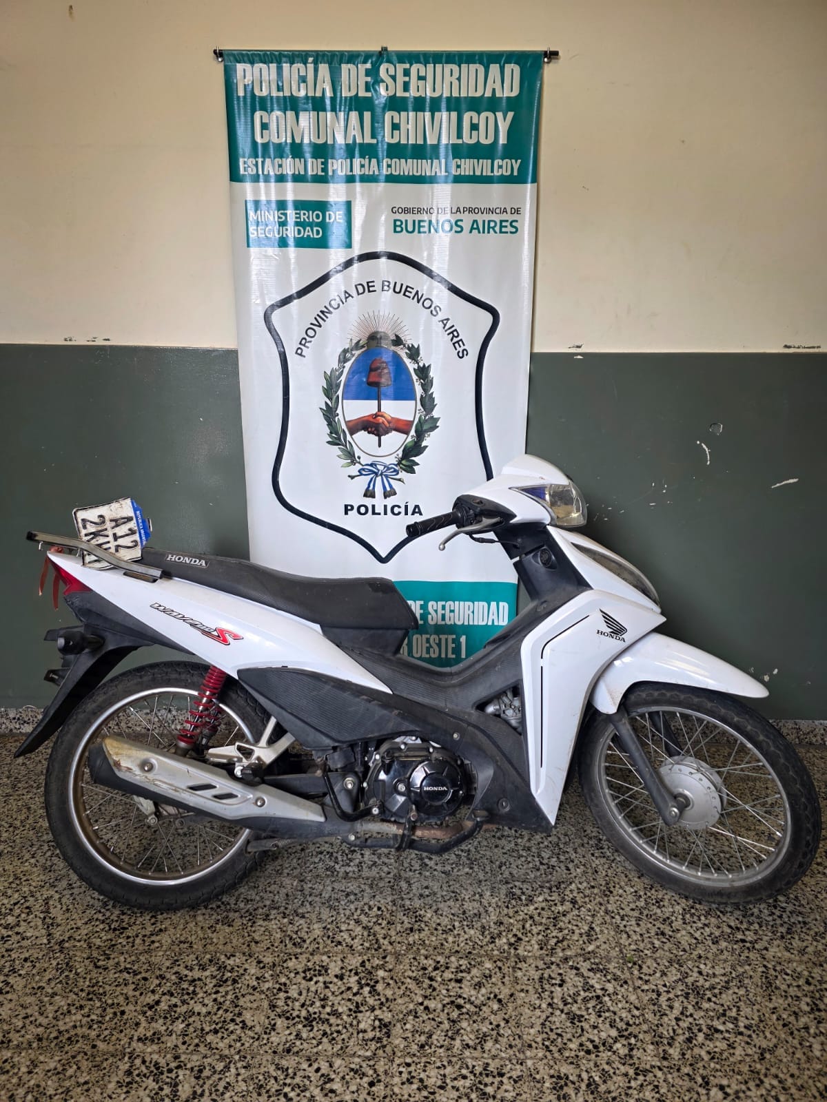 Aprehendieron a un menor tras sustraer una motocicleta en la vía pública