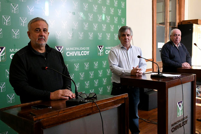 “El plan incluye 162 cuadras de cordón cuneta, algunas de ellas ya en ejecución"