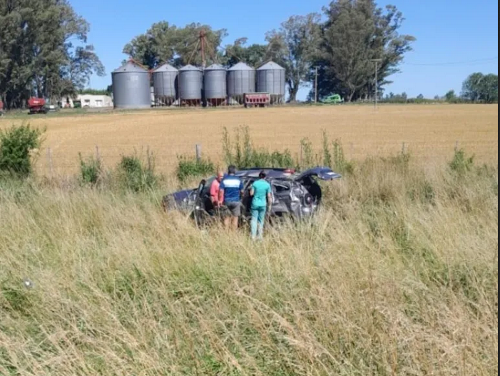 Durante el fin de semana: Vecino de Mercedes pierde la vida en un siniestro vial y cuatro personas se accidentaron en Bragado.
