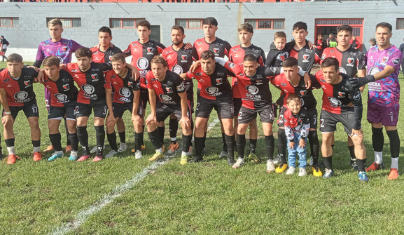 Colón ganó entresemana, llegó a una nueva final y jugará por el tetracampeonato.