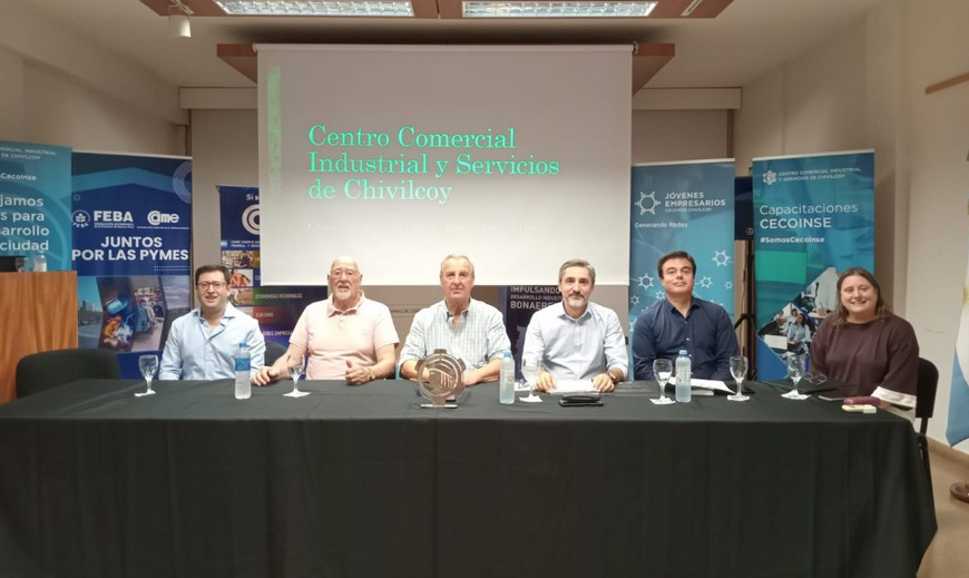 “Hay 5 o 6 personas en la comisión directiva que son menores de 40 años de edad, es muy importante para el presente como asimismo para el futuro de la institución”