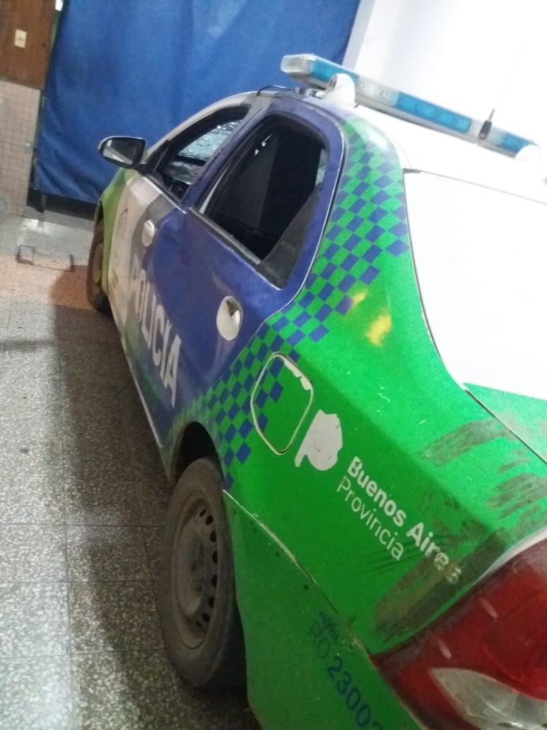 Cuatro aprehendidos por atentado y resistencia a la autoridad, daño calificado, lesiones leves y gra