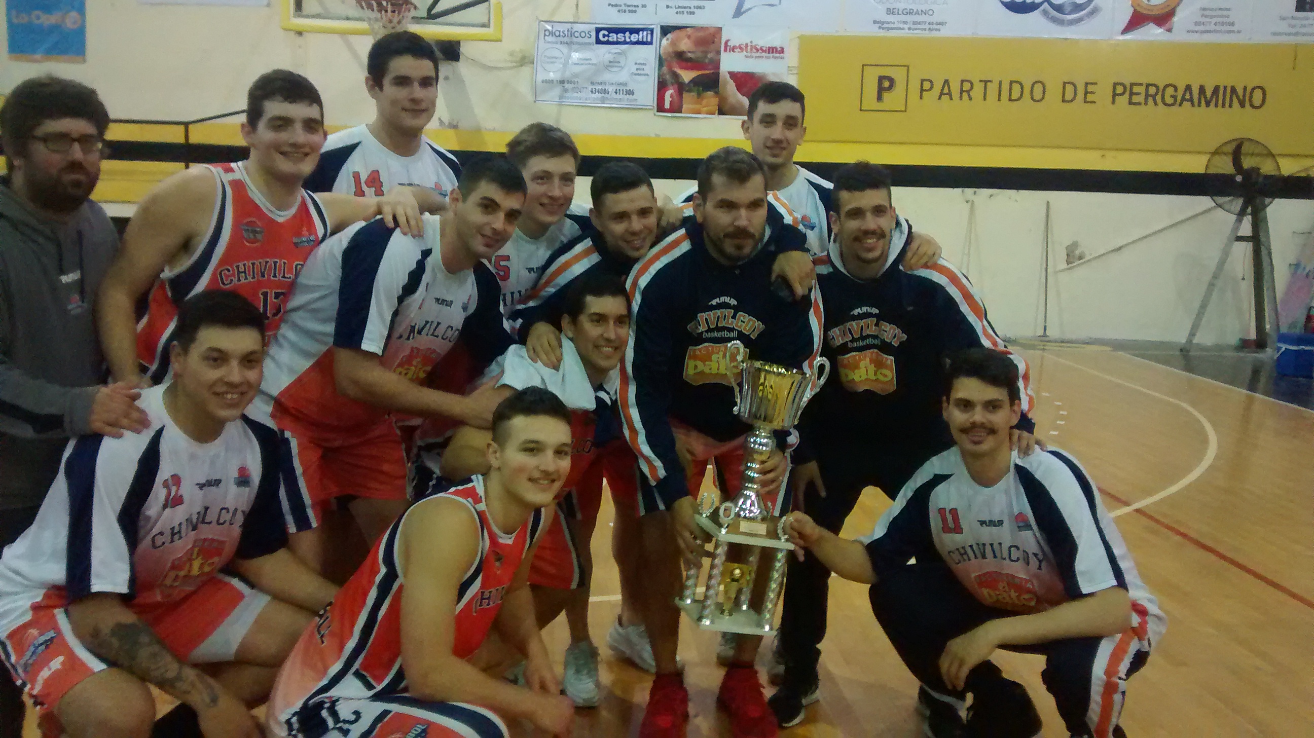 Básquet
El Campeonato Provincial de Mayores tuvo dos campeones: Pergamino y Chivilcoy