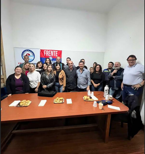 La Mesa de Axel Chivilcoy con la esperanza que “rápidamente se supere la fragmentación actual y se encamine un proceso de unidad en línea a lo pedido por Kicillof”